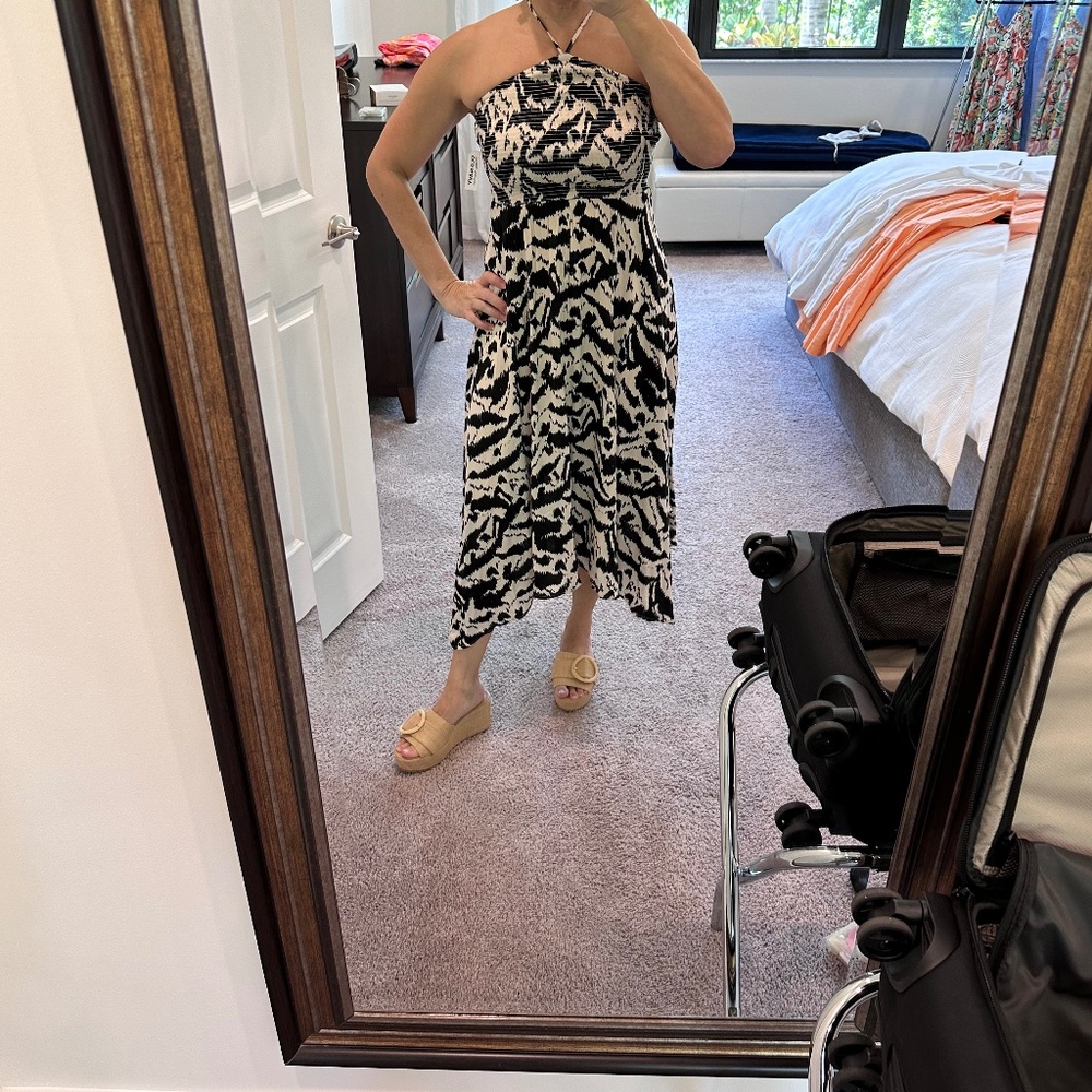 NWT Old Navy XS dress with pockets